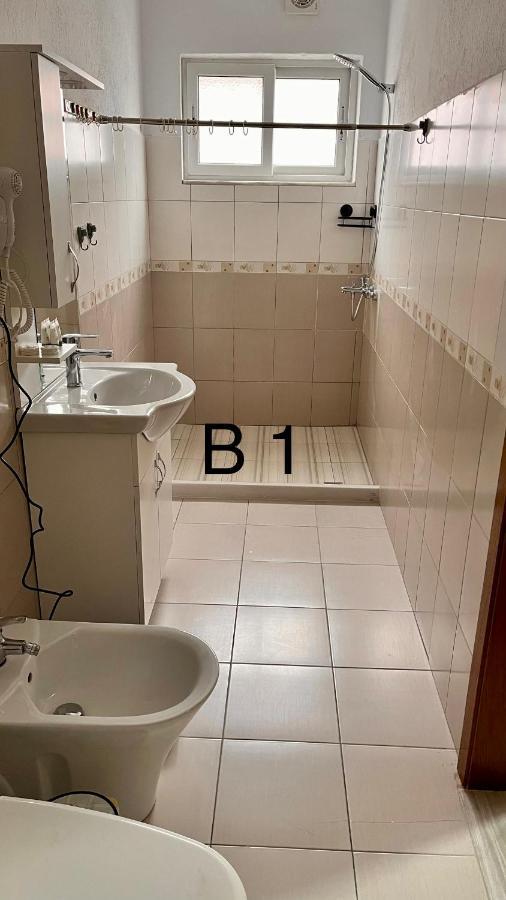 Driteza Hotel Korce Eksteriør billede